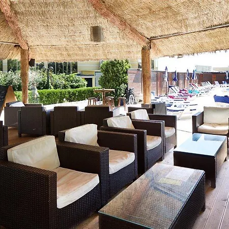 Mpm Condor ساني بيتش